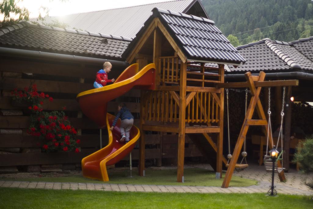 Penzion Kastiel Hanus Spisske Hanusovce Exteriér fotografie